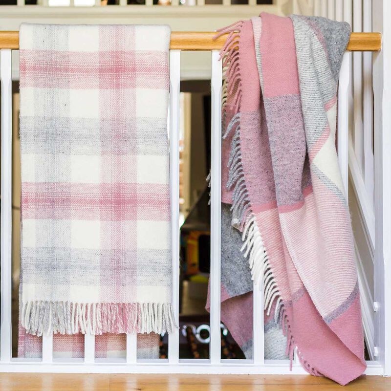 Tweedmill Pure New Wool Block Check Throw image number 1